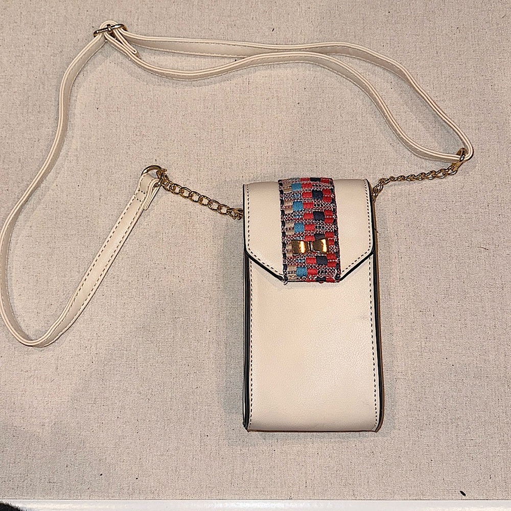 OLIVIA AND KATE NEW YORK Cross Body HIPPIE BOHO LEATHER WALLET Phone Case